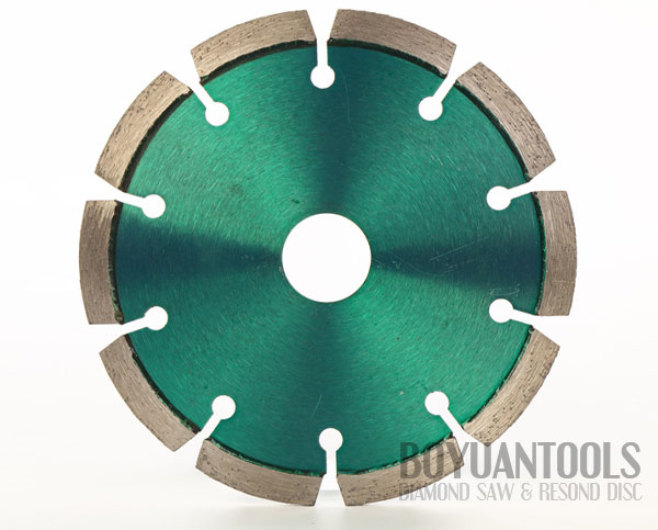 Cold pressed Segmented rim concrete saw 